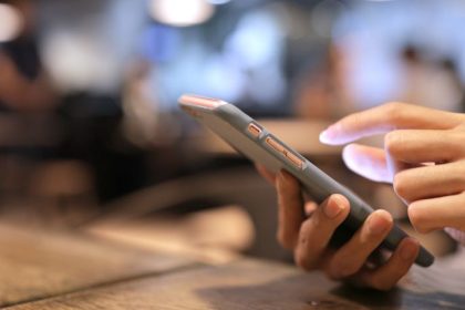 Mel Maia e o desafio de romper com a imagem infantil: como a atriz redefine sua carreira na televisão brasileira